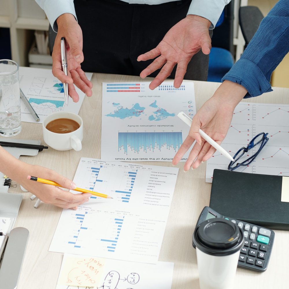 discussing-company-financial-statistics.jpg discussing-company-financial-statistics.jpg